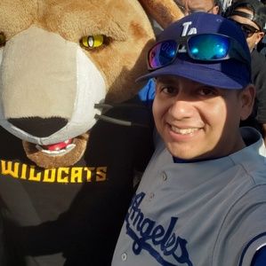 Meet your Posher, Douglas